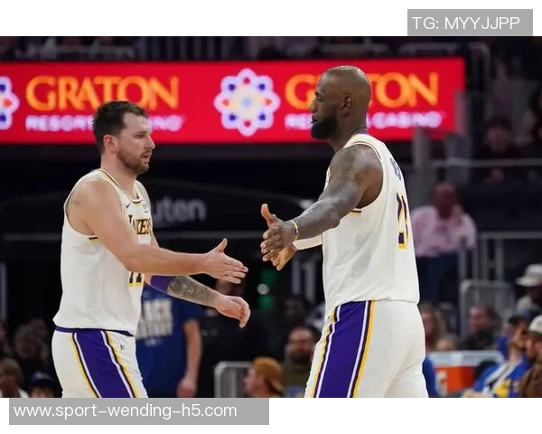 湖人和东契奇曾向雄鹿探询交易字母哥的可能性